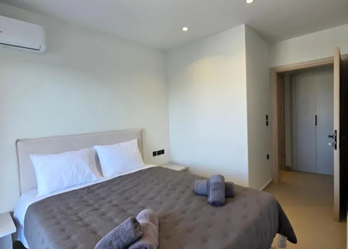 Alego Casa Rhodes City